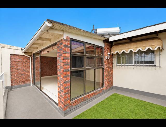 4 BEDROOM APARTMENT FOR SALE IN MUSGRAVE
